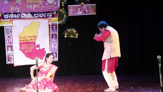 Curvy Kannada Aunty Exposing Her Belly And Navel
