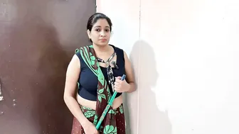 Village Maid Aunty Punished With Rough Fucking Hindi