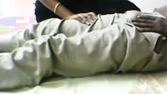 South Indian Aunty Getting Caught Fucking Her Neighbor Leaked