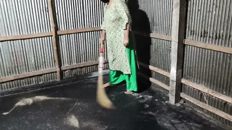 Grabbing My Desi Aunty From Behind Taking Her Ass In Bedroom