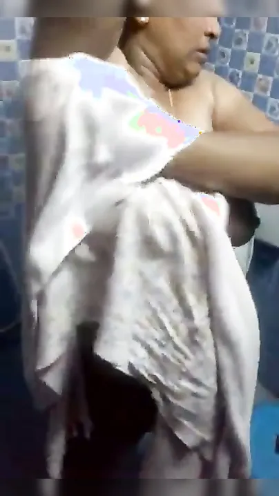 My Married Desi Milf Aunty Grinding On Me In The Afternoon