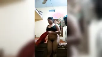 Chubby Village Wife Showing Her Big Tits And Fat Pussy