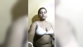 Curvy Wife Filming Herself Naked In Steamy Bathtub