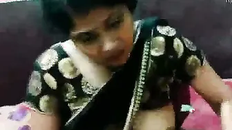 Married Woman Getting Fucked While Wearing Her Saree