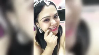 Mallu Milf Squeezing And Playing With Her Big Melons