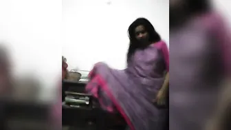 Bengali College Babe Stripping Naked On Mobile Recording
