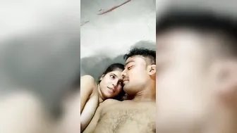 Young Lovers Fucking In Bedroom Caught On Leaked Private Video