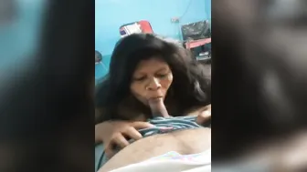 Mature Wife Cheating With Neighbor Caught On Hidden Mobile Clip