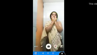 Married Woman Exposing Herself In Leaked Private Home Video