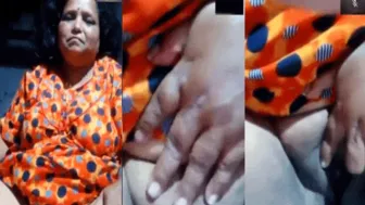 Mature Wife Having Phone Sex With Her Secret Lover On Video Call