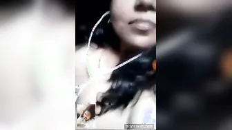 Indian Aunty Spreading Her Pussy Wide During Video Call Tonight