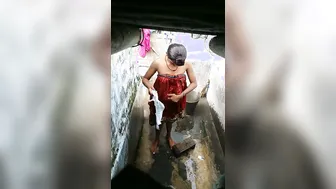 Stepsister Caught Bathing Naked Brother Filming Through Window