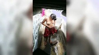 Stepsister Caught Bathing Naked Brother Filming Through Window