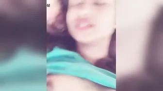 GF Filming Nude Selfie Teasing BF With Her Body