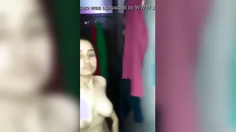 Indian GF Showing Her Naked Body On Camera Just For Me