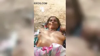 Mature Village Slut Getting Her Pussy Fucked Hard In Outdoor Spot