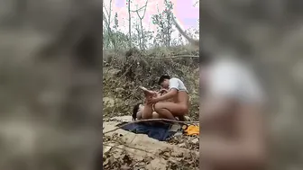 Horny Lovers Fucking Deep In The Forest In Homemade Village Scandal