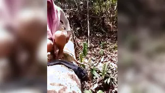 Teen GF Showing Pink Pussy Outdoors Risky Exhibition