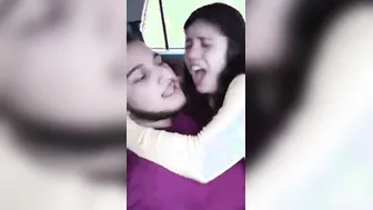 Horny GF Riding BF Dick Inside Parked Car Leaked