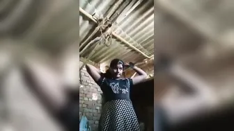 Tamil GF Stripping Naked And Teasing In Homemade Clip