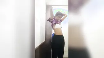 Naughty Tamil Teen Exposing Herself In Steamy Homemade Mms Clip