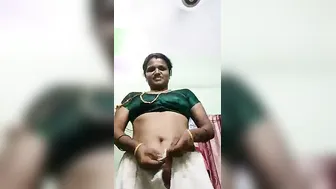Tamil Milf Recording Nude Selfie Video Teasing With Her Body