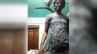 Tamil Babe Topless Talking Dirty During Late Night Video Call