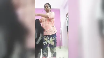 Skinny Babe Showing Off Her Tight Pussy In Selfie Video