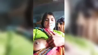 Horny Married Woman Flashing Her Pussy Live On Video Call For Me