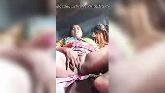 Horny Married Woman Flashing Her Pussy Live On Video Call For Me