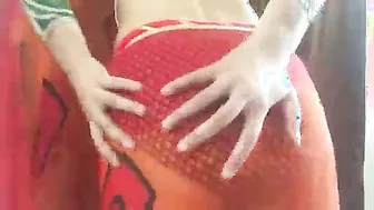 Busty Indian Babe Showing Off Her Huge Tits On Webcam Today