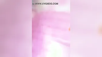 College Babe Flashing Her Huge Boobs In Leaked Private Footage