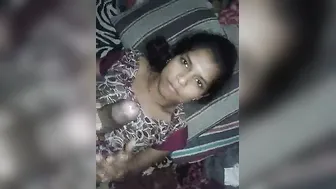 Village Girl Sucking Him Good In This Leaked Mms From Her Phone