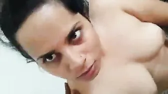 Desi GF Sucking Him Off In Cheap Hotel Room Afternoon