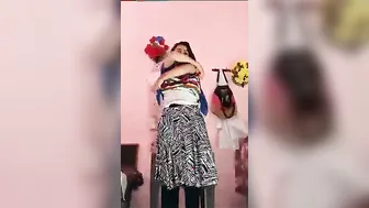 College GF Stripping Naked For Her Horny BF On Camera