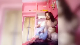 College GF Touching Herself Naked Waiting For Her Lover