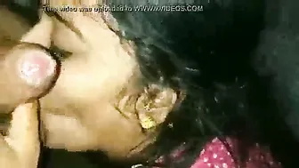 Married Woman Deepthroating Cock Giving Sloppy Wet Blowjob