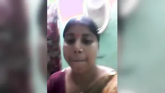 Married Woman Stripping Naked On Video Call For Her Secret Lover