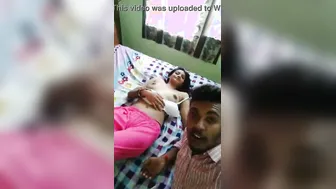 Desi Gf Flashing Her Tits In Bedroom While Bf Records Her