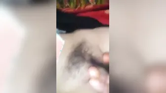 Village Guy Fingering His GF's Wet Pussy On Hidden Cam