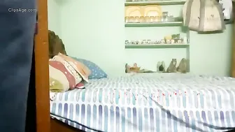 Village Girl Losing Her Virginity To Lover In Private Room