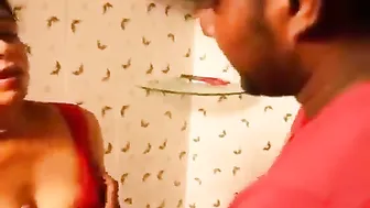 Mature Aunty Seducing Young Plumber Boy Fucking Him Raw