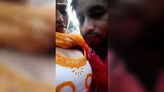 Desi Babe Getting Her Big Boobs Sucked In The Park After Dark