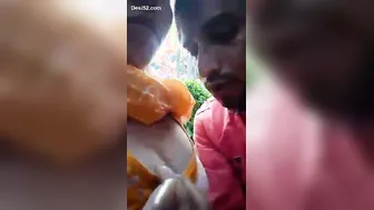 Desi Babe Getting Her Big Boobs Sucked In The Park After Dark