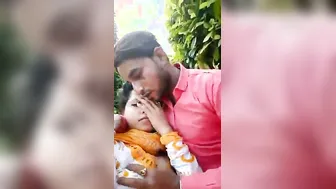 Desi Babe Getting Her Big Boobs Sucked In The Park After Dark