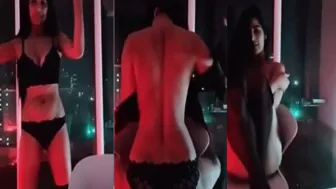 Busty Indian Babe Showing Her Big Natural Tits On Camera Now