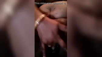 Mallu Wife Exposing Her Big Boobs And Wet Hairy Pussy On Cam
