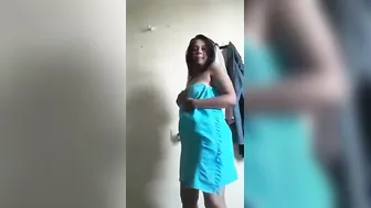 Office Slut From Bengaluru Teasing Boss Stripping In Cabin