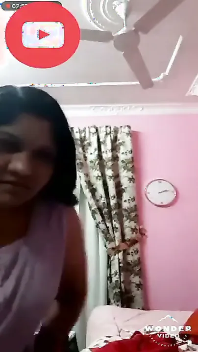 Busty Tamil Aunty Changing Clothes Caught Undressing On Hidden