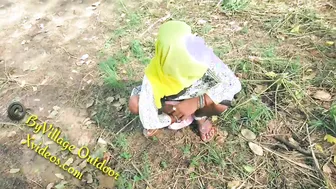 Village Couple Fucking Raw Under The Trees In Open Farmland
